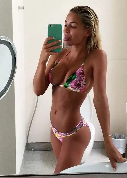 Madalina French Kissing Madalina amsterdam job in hotel