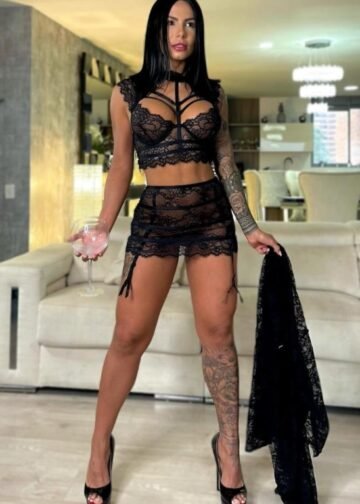 Happy escort Julia Amsterdam