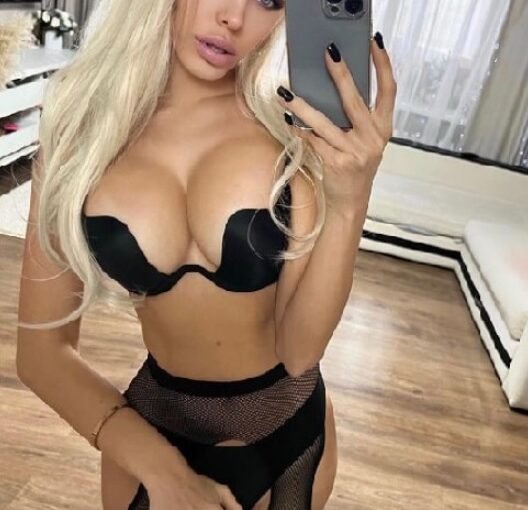 Dasha Escort Life Story In AMsterdam