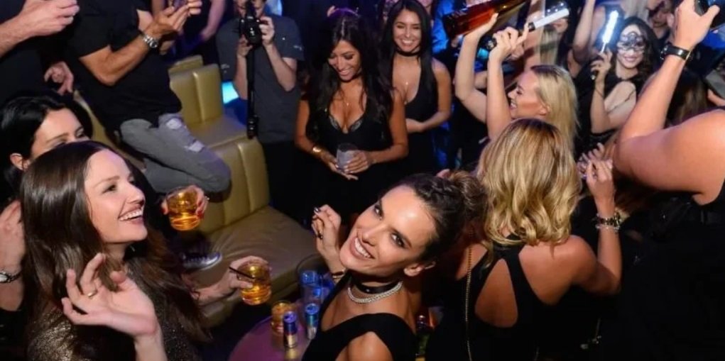 Unveiling Amsterdam After Dark: The Ultimate Party Girl Escort Experience Inside Amsterdam’s Elite Nightlife: What It’s Like to Party with High-Class Escorts