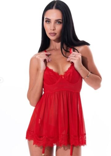 Victorya – Seductive GFE Escort in a Short Red Dress | Amsterdam